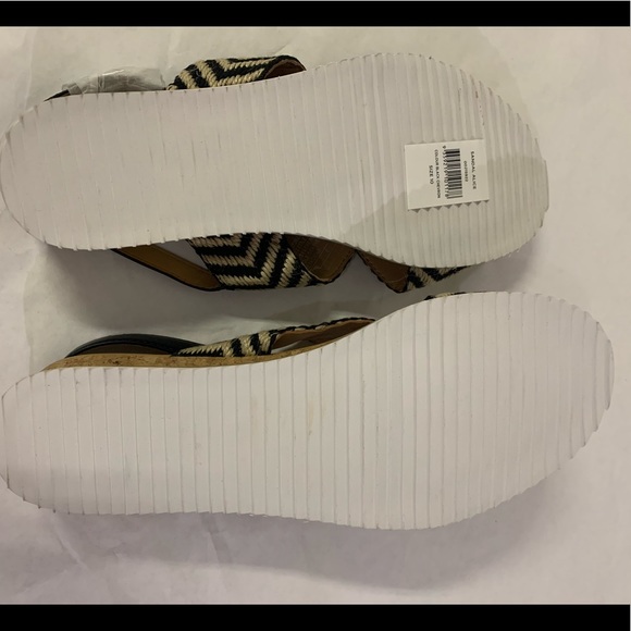 NWT Evans Wide Fit Alice Sandal Black Chevron Size:10 - Picture 8 of 9